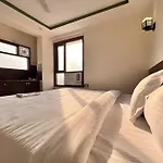 Hr Grand Hotel