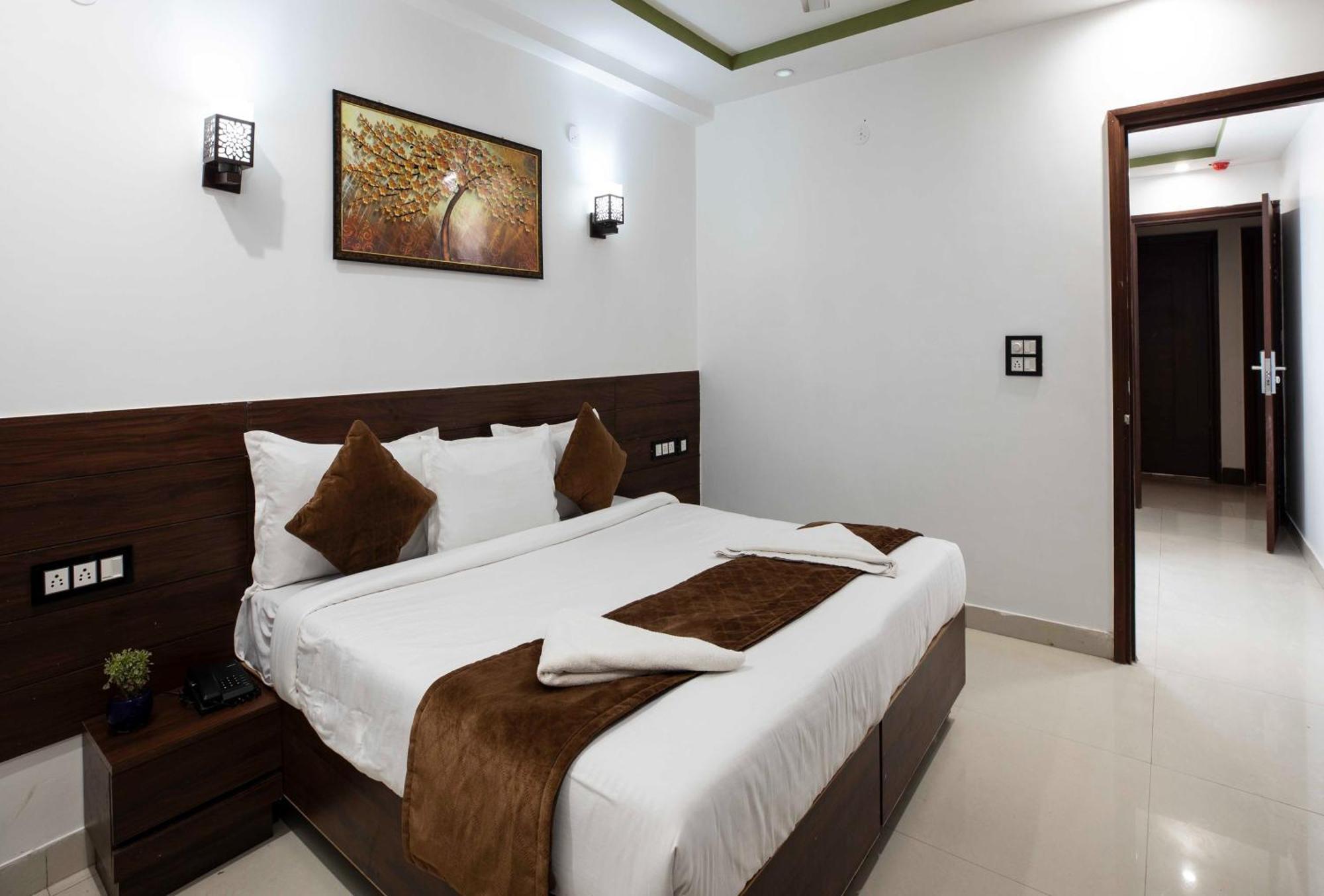 Hr Grand Hotel 3*